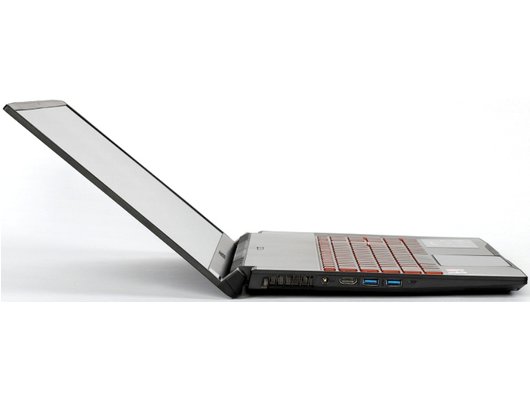 Ноутбук игровой MSI Bravo 17 D7VE/9S7-17LN11-081/Ryzen 5-7535HS/8Gb/256Gb/RTX4050 6Gb/17.3 FHD IPS/DOS черный