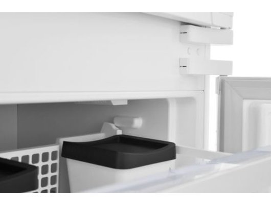 Встраиваемый холодильник HOTPOINT HBT 20I