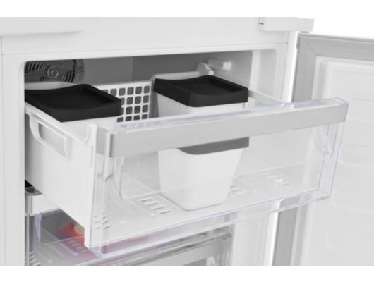 Встраиваемый холодильник HOTPOINT HBT 20I