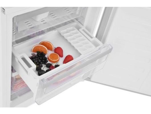 Встраиваемый холодильник HOTPOINT HBT 20I