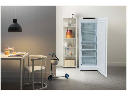 Морозильная камера вертикальная INDESIT DFZ 4150