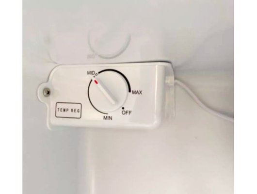 Холодильник BOSFOR RF 040