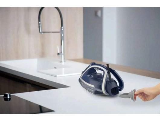 Утюг TEFAL FV 6830E0