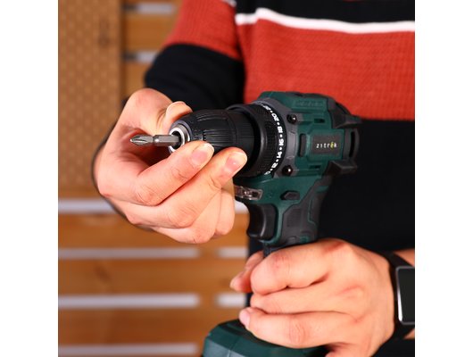 Дрель-шуруповерт Zitrek Greenpower 20 PRO (2х2.0Ач кейс) (085-1314)