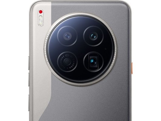 Смартфон Tecno Camon 40 Premier 5G 12/256Gb Black