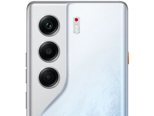 Смартфон Tecno Camon 40 Pro 8/256Gb White