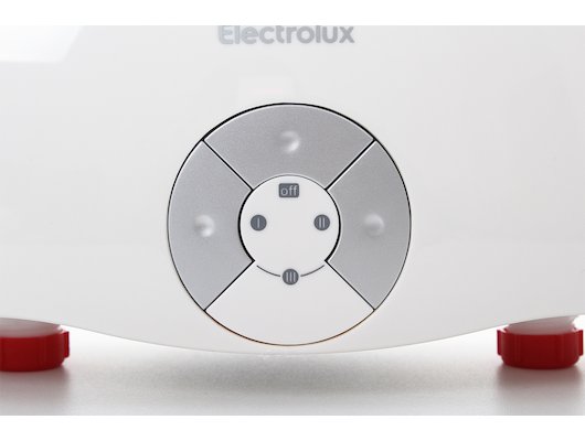 Водонагреватель ELECTROLUX Smartfix 2.0 TS 5.5 (душ+кран)