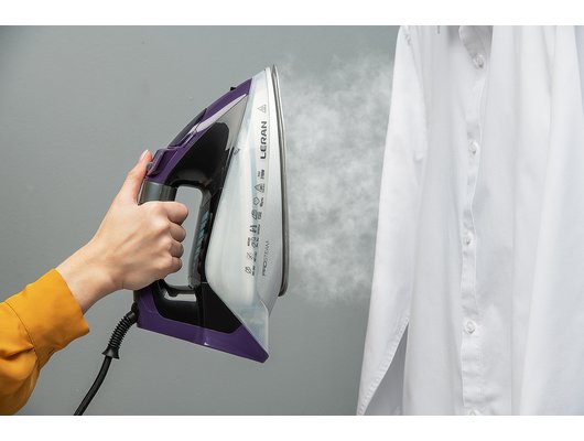 Утюг LERAN CEI 700