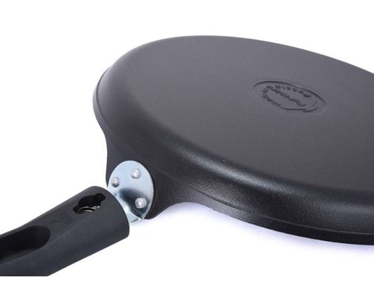 Сковорода для блинов KUKMARA сб240-1а Традиция съемная ручка d24см