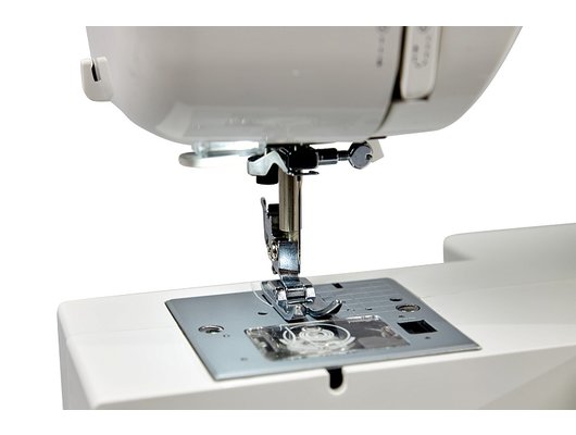 Швейная машина LEADER CALIPSO